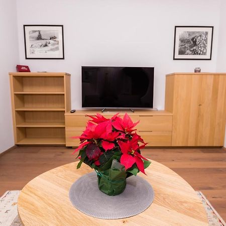 Apartments Bergleben Goldegg Ngoại thất bức ảnh